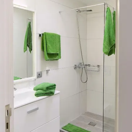 Topes Apartamento Puerto del Carmen (Lanzarote)