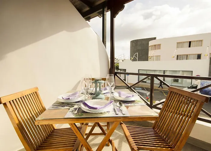 Topes Puerto del Carmen (Lanzarote)