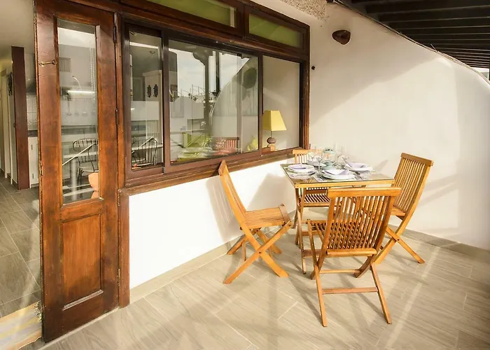 Topes Puerto del Carmen